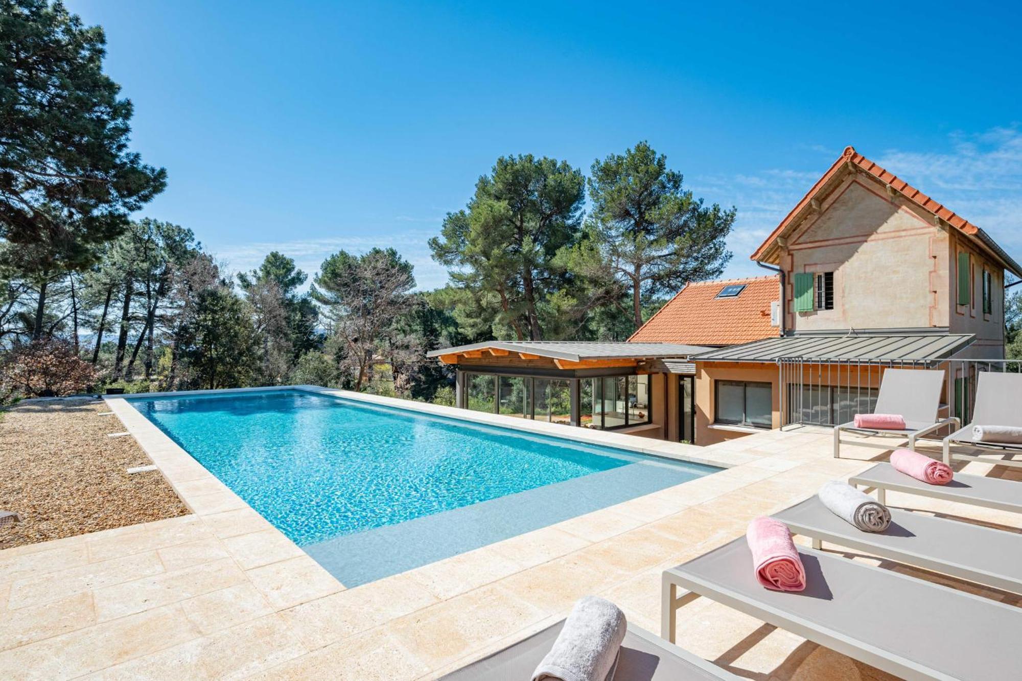 For Me Formidable Villa Roussillon  Exterior photo